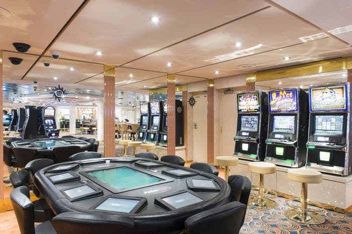 MSC Cruises MSC Lirica Casino 3.jpg